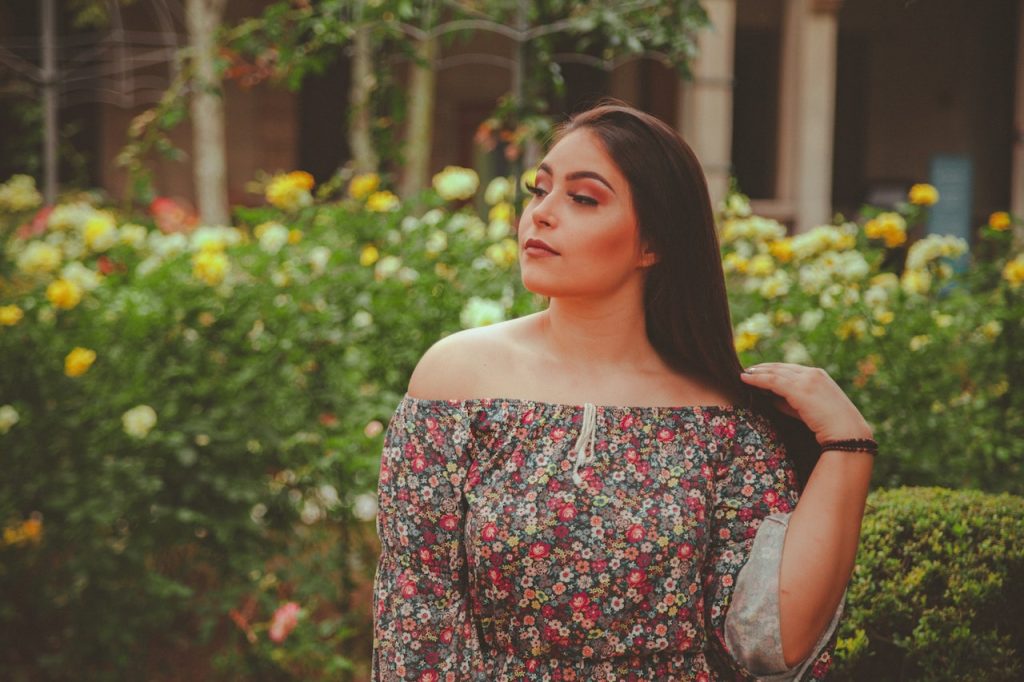 Beautiful floral dresses: woman wearing off shoulder floral dress